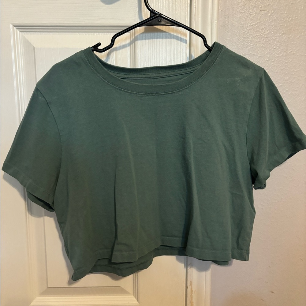 Urban outfitters crop top